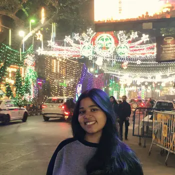 Sheetal Singh  Tutor From Aliganj Lucknow